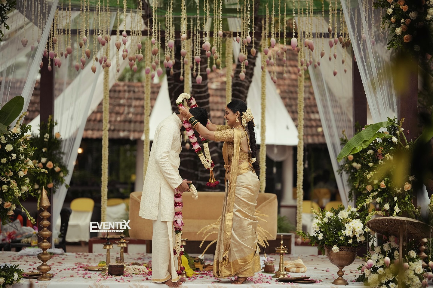 Exquisite Weddings